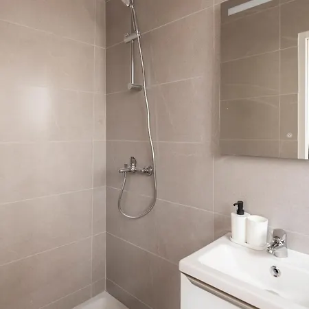 Appartamento Charming And Air-conditioned - Close To Paris Le Pré-Saint-Gervais